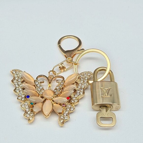 Authentic Louis Vuitton Lock & Key with unbranded Bagcharm, Keycharm, Keychain - Picture 1 of 9
